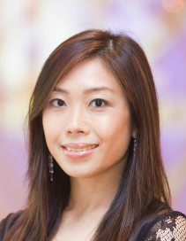 何傅雯女士